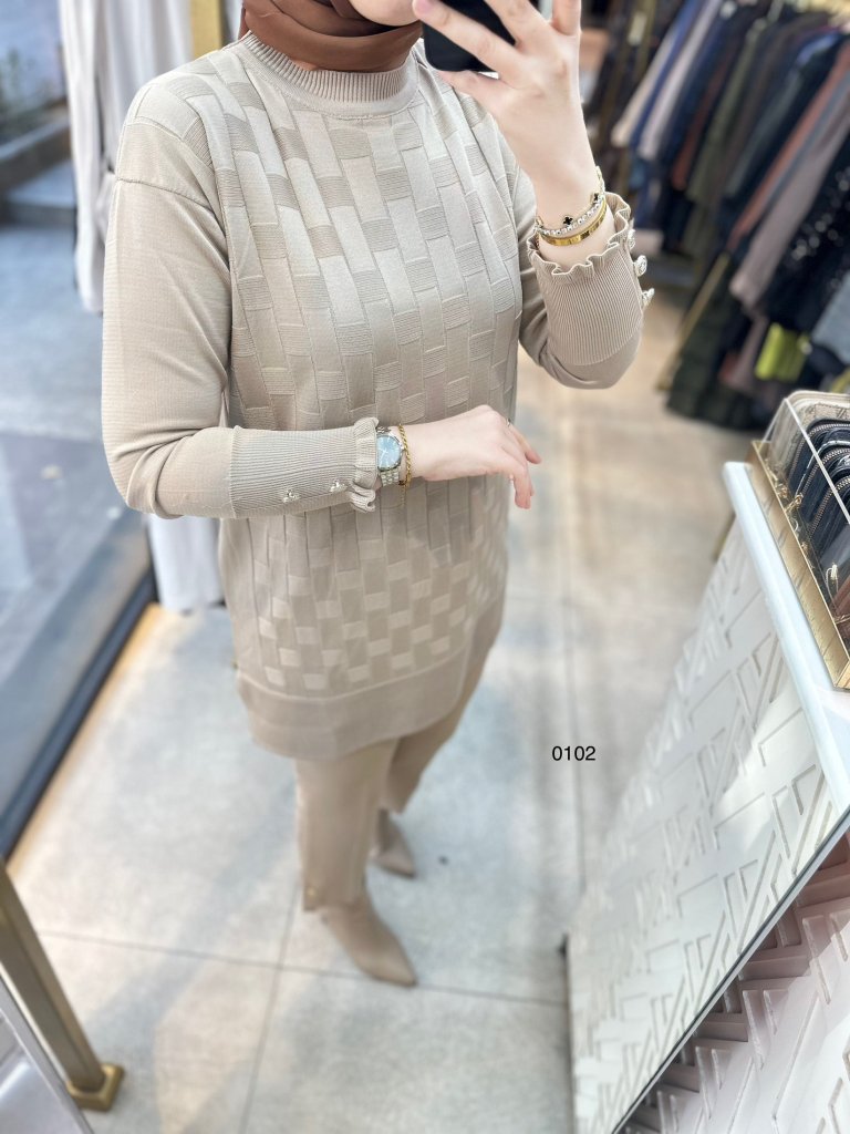 0102 Kareli Tunik