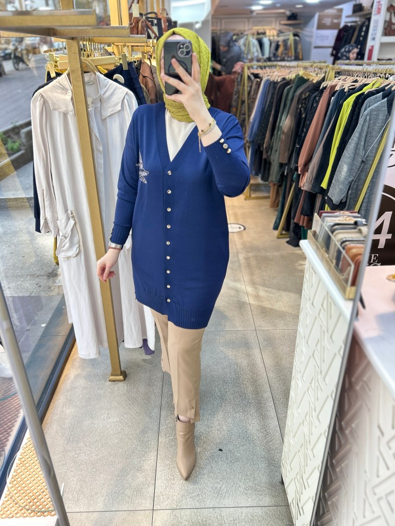3207 Kuş Detaylı Tunik