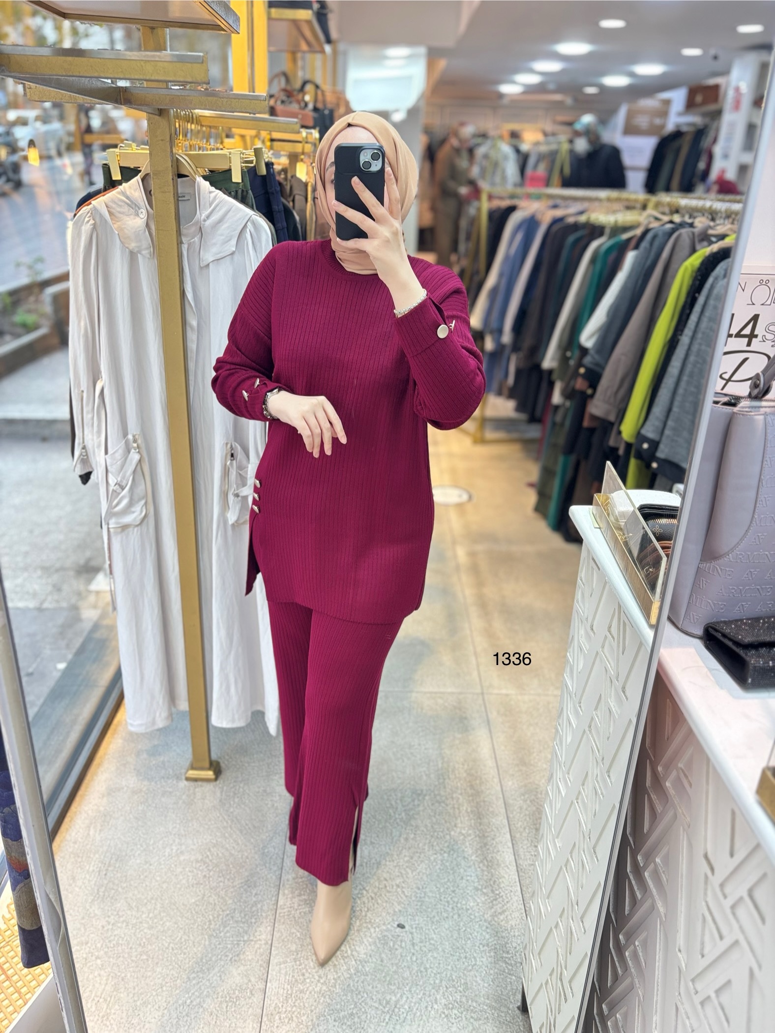 1336 Düğme Detaylı Örme Tirko Takım - Görsel 1