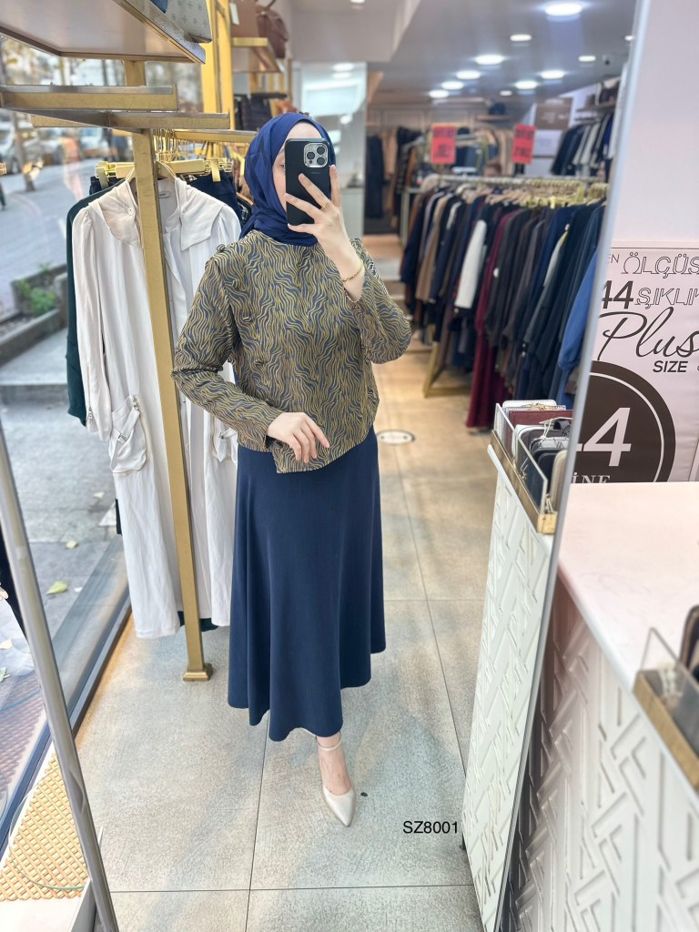 SZ8001 Selma Zaferoğlu Zebra Desen Etekli Takım
