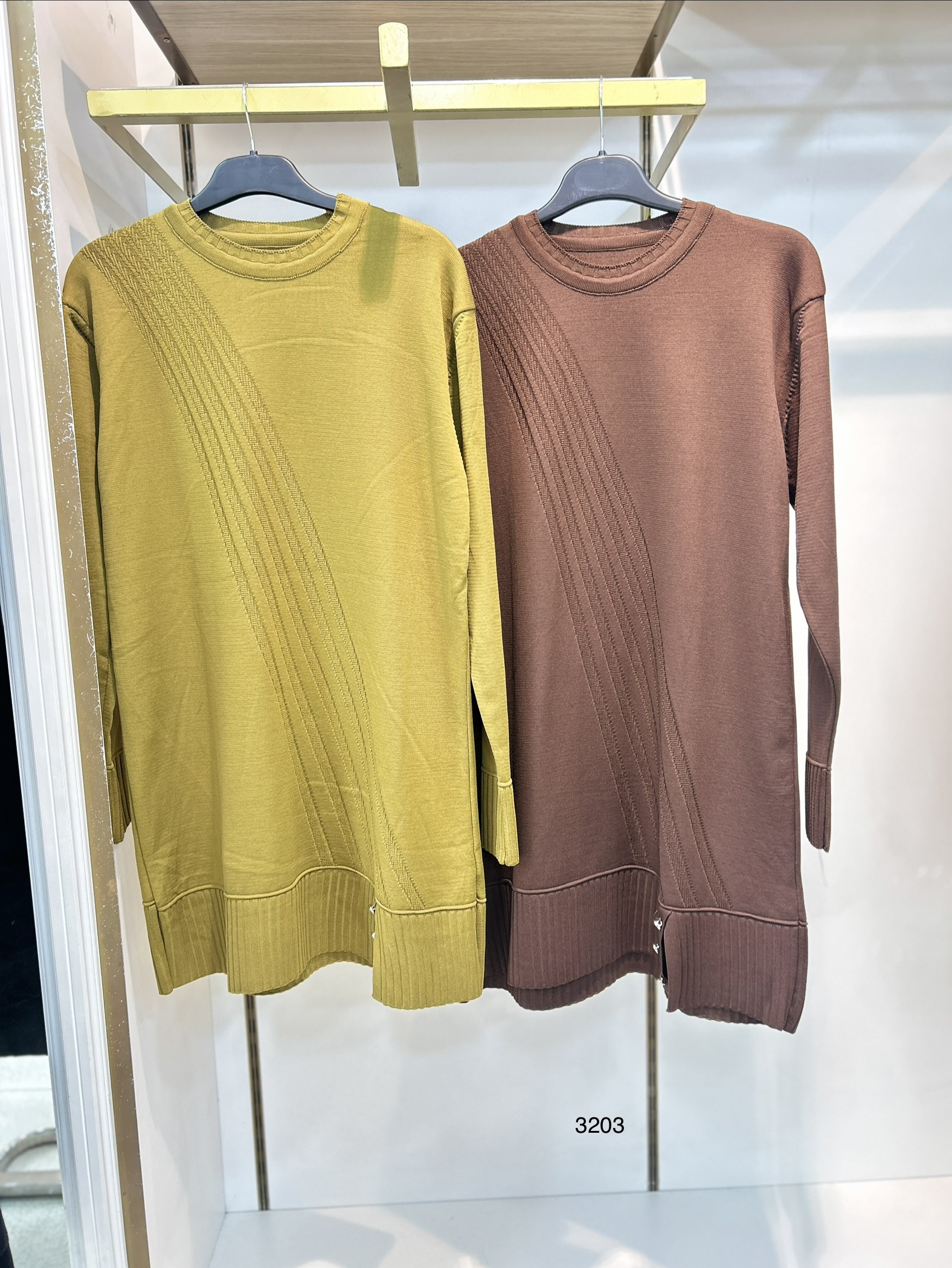 3203 Çizgi Desenli Triko Tunik - Görsel 3