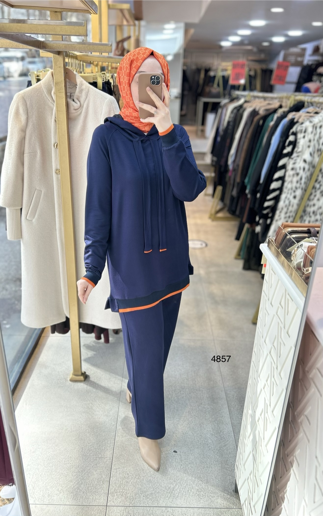 4857 Kapüşonlu Takım - Görsel 37