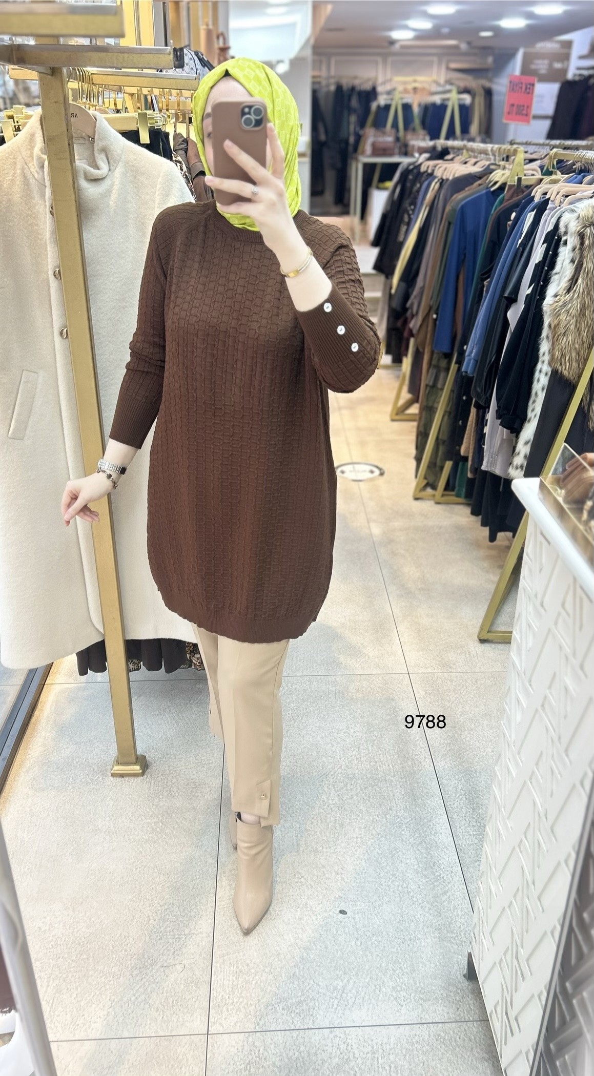 9788 Kolu Düğmeli Triko Tunik - Görsel 10