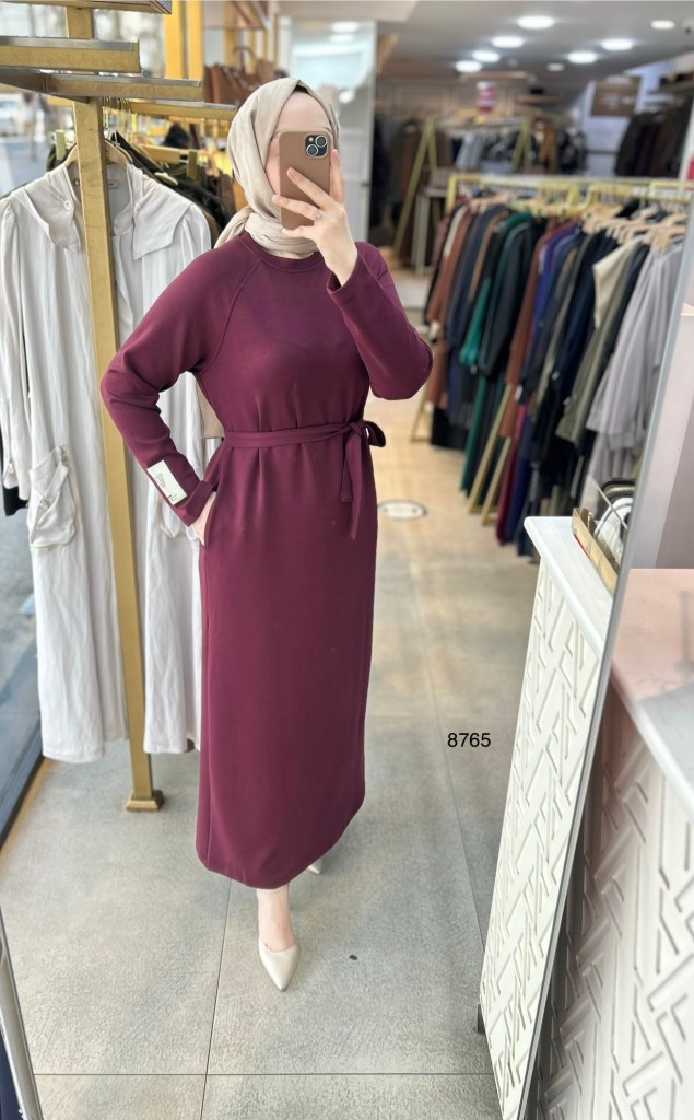 8765 Kemerli Elbise