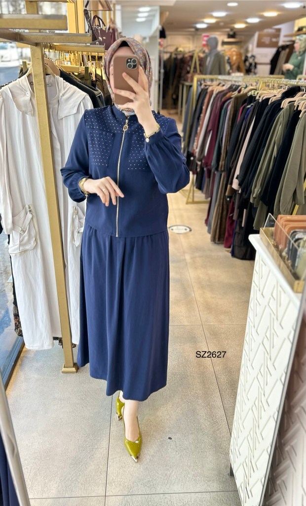 SZ2627 Selma Zaferoğlu Taşlı Fermuarlı Takım