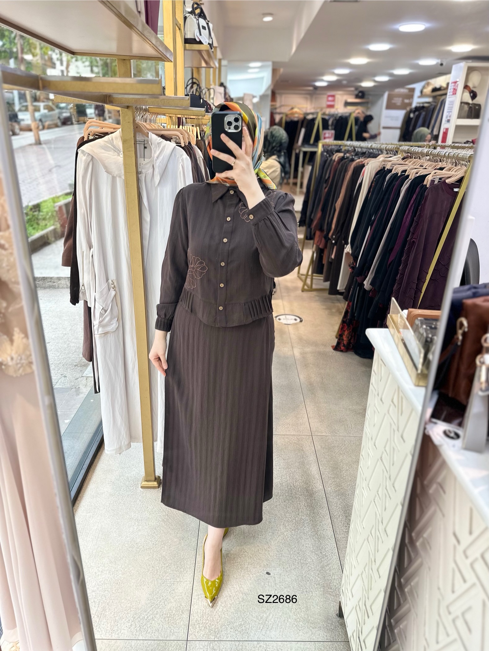 SZ2686 Çiçek Detaylı Keten Takım - Görsel 10
