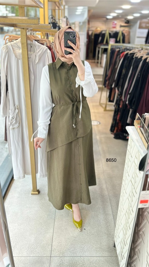 8650 Asimetrik Kesim Üçlü Takım